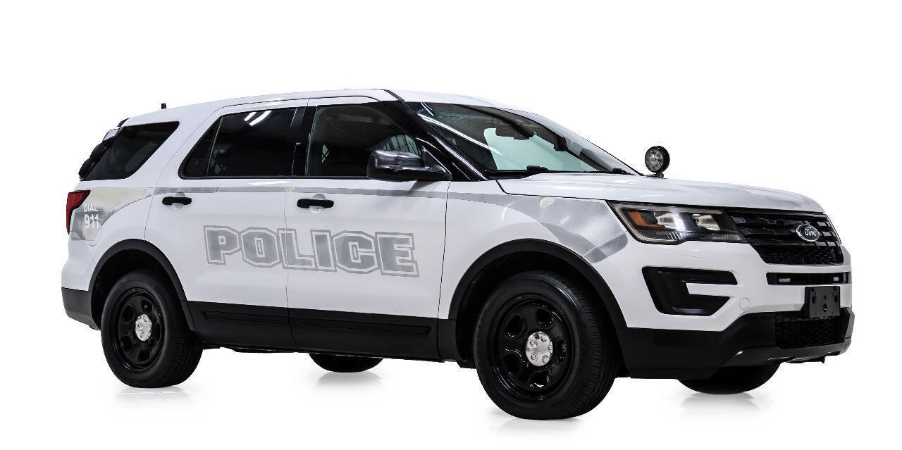 Used 2017 Ford Explorer 4WD Police Interceptor image 1