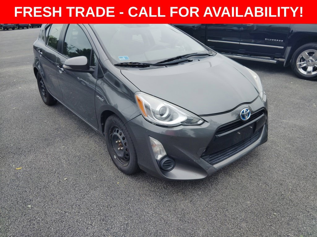 Used 2015 Toyota Prius C Three FWD image 1