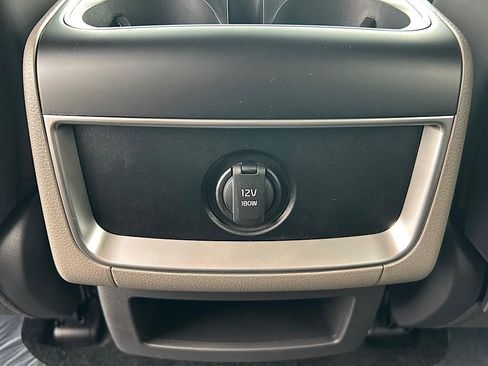 New 2026 Kia Carnival LXS image 23