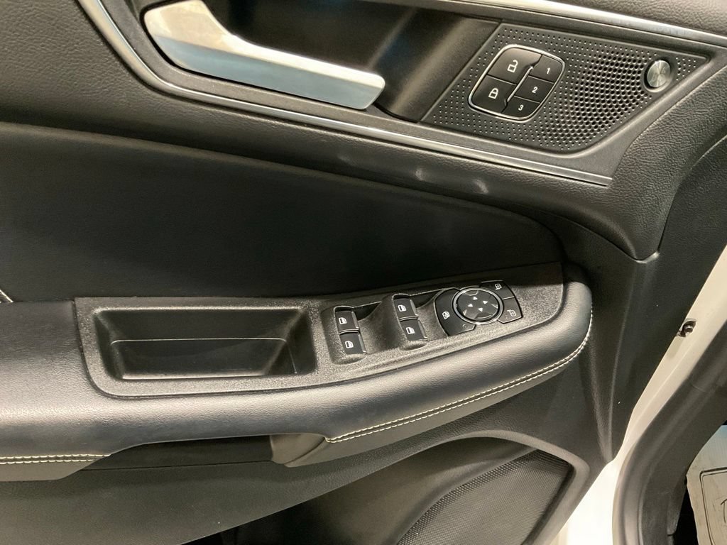 Used 2023 Ford Edge ST AWD/4WD image 7