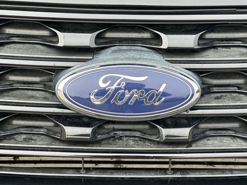 Used 2017 Ford Explorer Sport image 49