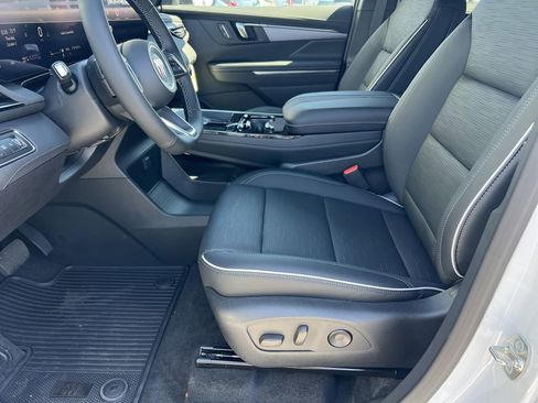 New 2026 Buick Enclave Sport Touring w/ Power Package image 18