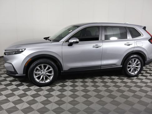 Used 2023 Honda CR-V EX-L image 9