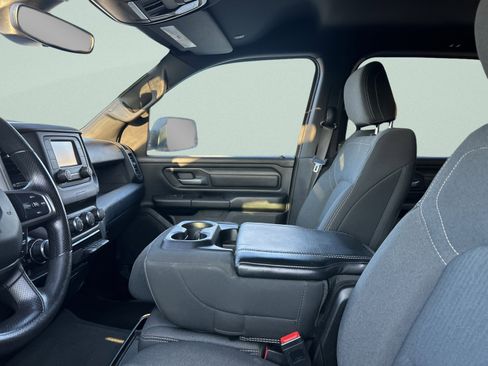 Used 2022 RAM 1500 Tradesman w/ SXT Appearance Group image 11