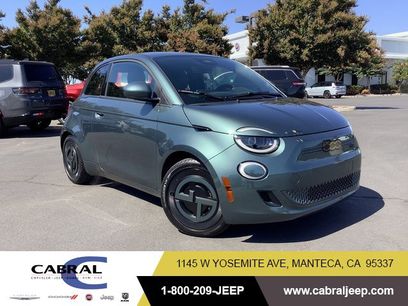 New 2025 FIAT 500 e