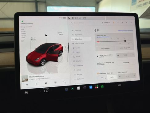 Used 2023 Tesla Model Y Long Range AWD/4WD image 18