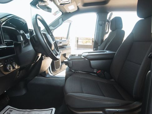 Used 2024 Chevrolet Silverado 2500 LT image 16