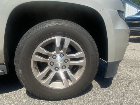 Used 2017 Chevrolet Tahoe LT RWD image 10