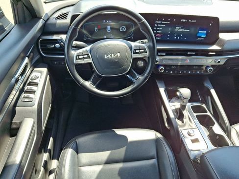 Used 2024 Kia Telluride LX AWD/4WD image 12