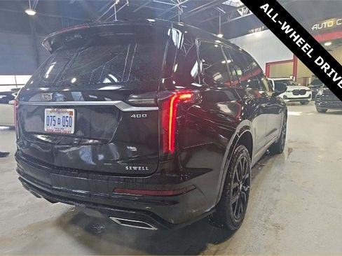 Used 2023 Cadillac XT6 Sport w/ Technology Package image 4