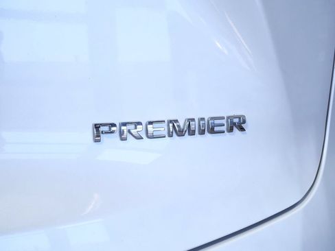 Used 2023 Chevrolet Blazer Premier w/ Driver Confidence II Package AWD/4WD image 9