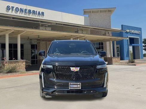 Used 2022 Cadillac Escalade Sport w/ Touring Package image 9