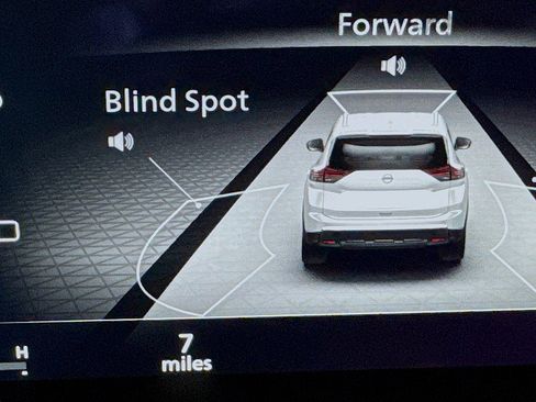 New 2026 Nissan Rogue Platinum w/ Platinum Premium Package image 13