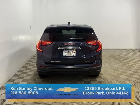 Used 2018 GMC Terrain SLE image 5