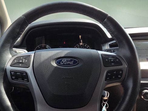 Used 2019 Ford Ranger XLT w/ Equipment Group 302A Luxury image 12