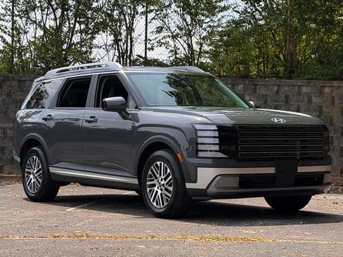 Used 2026 Hyundai Palisade SEL AWD/4WD image 2