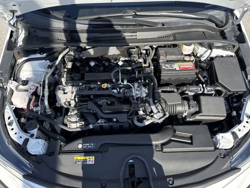 Used 2023 Toyota Corolla SE FWD image 21