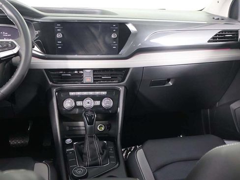 Used 2023 Volkswagen Taos SEL AWD/4WD image 35