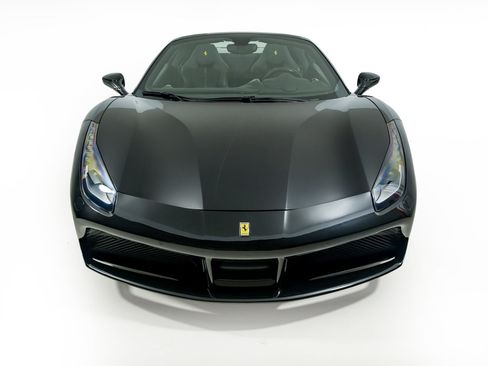 Certified 2017 Ferrari 488 Spider RWD image 12