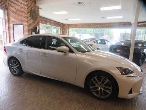 Used 2018 Lexus IS 300 w/ Accessory Package 2 RWD image 62