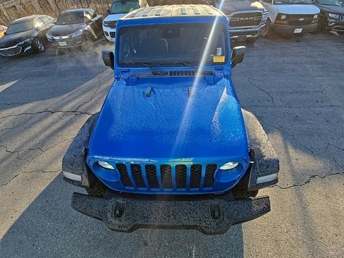 Used 2024 Jeep Wrangler Sport S image 13