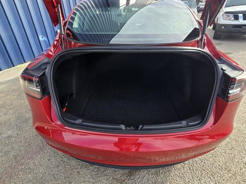 Used 2018 Tesla Model 3 Performance image 16