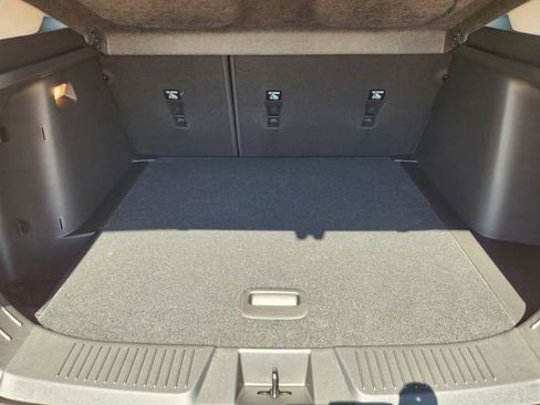 New 2026 Chevrolet Trax LT w/ Driver Confidence Package FWD image 21