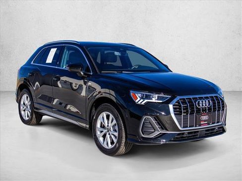 Certified 2025 Audi Q3 2.0T Premium Plus w/ Premium Plus Package image 3