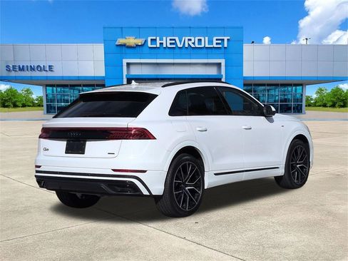 Used 2023 Audi Q8 Premium Plus image 4