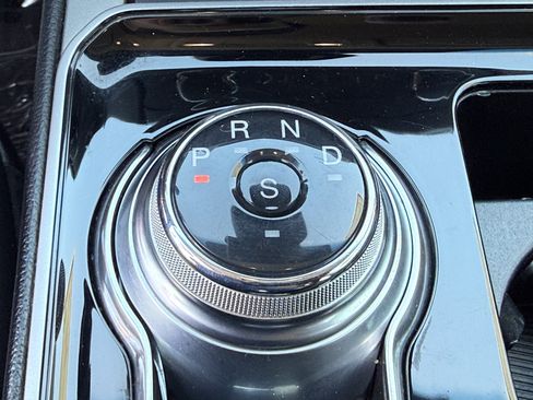 Used 2019 Ford Edge SEL w/ Equipment Group 201A image 21