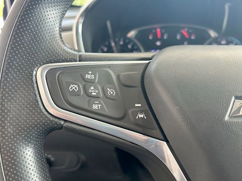 Used 2022 Chevrolet Equinox LS w/ LS Convenience Package image 17