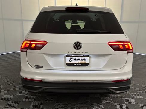 Used 2022 Volkswagen Tiguan S FWD image 7