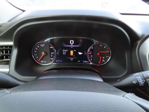 Used 2023 GMC Acadia AT4 w/ Technology Package image 31