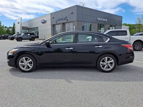 Used 2015 Nissan Altima 2.5 SV FWD image 7
