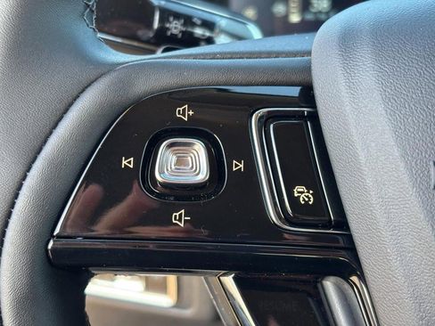 New 2026 Lincoln Corsair Premiere image 18