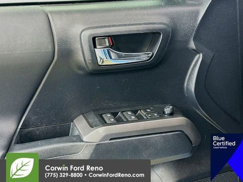 Used 2019 Toyota Tacoma TRD Off-Road w/ Technology Package image 20