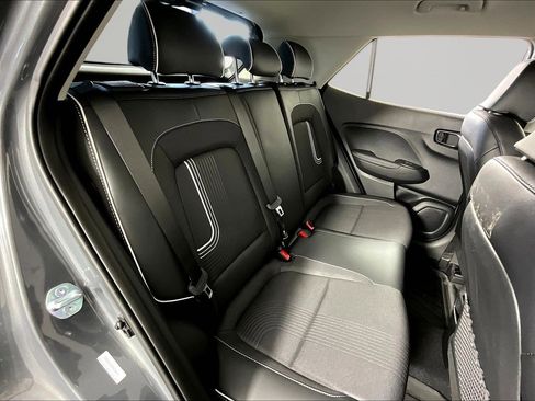 New 2026 Hyundai Venue SEL FWD image 19