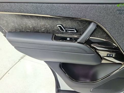 Used 2023 Land Rover Range Rover Sport SE Dynamic image 31