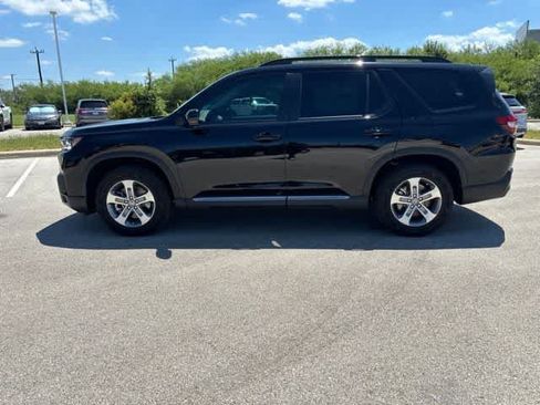 Used 2026 Honda Pilot EX-L image 2