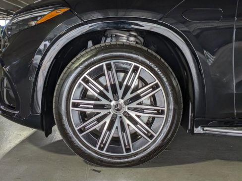 Certified 2023 Mercedes-Benz EQS 580 4MATIC SUV image 23