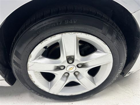 Used 2010 Chevrolet Malibu LS image 11