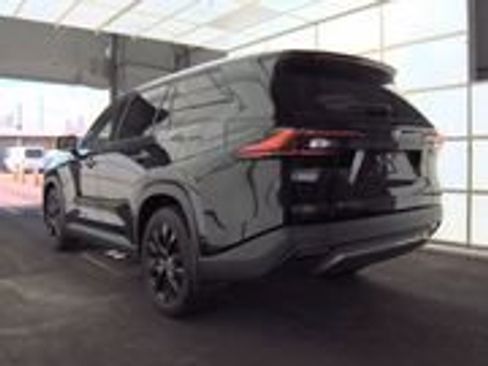 Used 2024 Toyota Grand Highlander FWD image 6