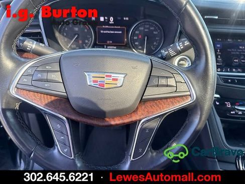Used 2020 Cadillac XT5 Premium Luxury AWD/4WD image 7