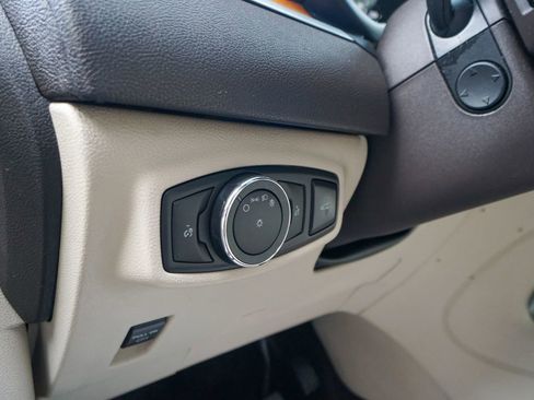 Used 2017 Lincoln MKC Select w/ Select Plus Package image 19