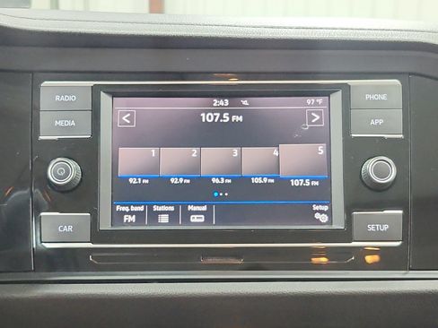 Used 2019 Volkswagen Jetta SE FWD image 29
