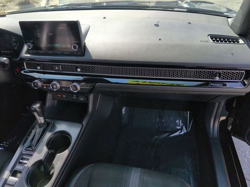 Used 2023 Honda Civic Sport image 29