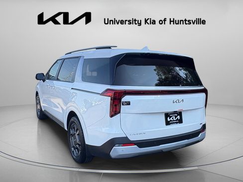 New 2026 Kia Carnival EX FWD image 6