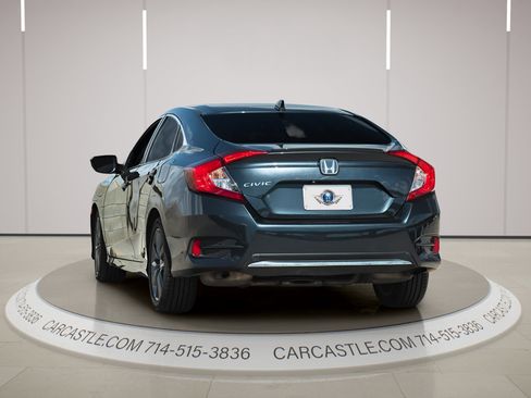 Used 2019 Honda Civic EX-L image 10