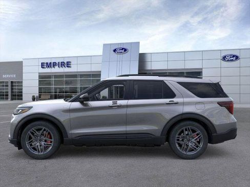 New 2026 Ford Explorer ST-Line AWD/4WD image 3