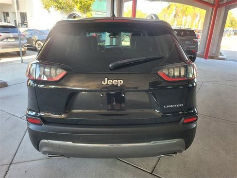 Used 2021 Jeep Cherokee Limited w/ Elite Package image 12
